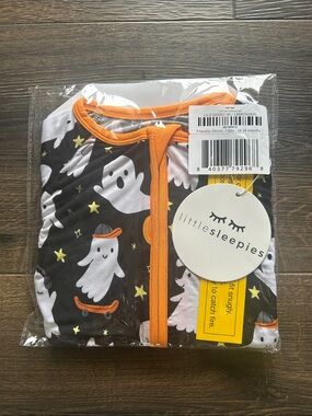 Friendly Ghosts Zippy | Little Sleepies | 18-24 Months